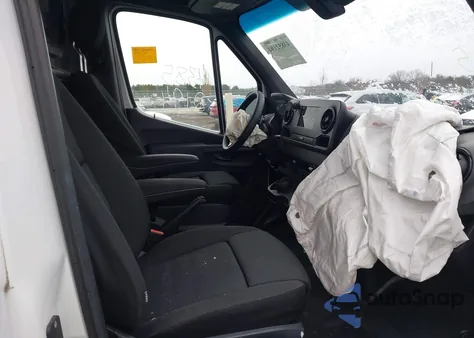 2019 Mercedes-Benz Sprinter 2500 High Roof V6 из США, поврежденный, VIN WD3PF1CD5KP173471